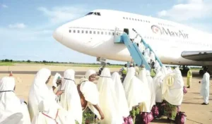 Nigerian-female-pilgrims-boarding-a-plane-for-Hajj